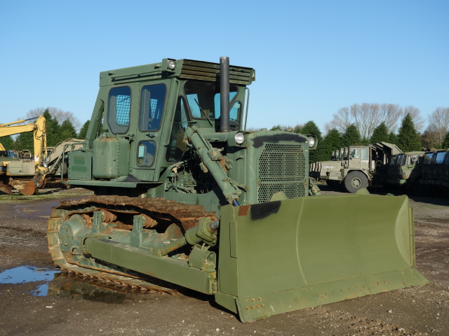 Caterpillar D7G dozer - ex military vehicles for sale, mod surplus