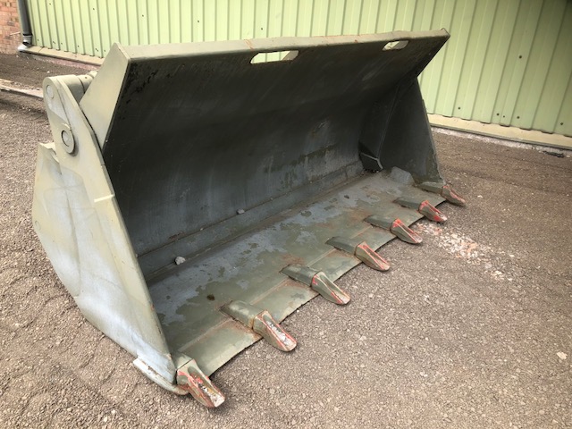 4 in 1 Bucket  - ex military vehicles for sale, mod surplus